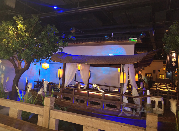 小餐飲船 龜篷船 th029